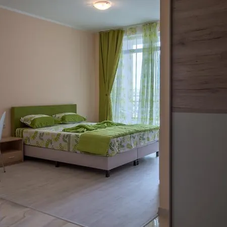 Magnolia Apartment *